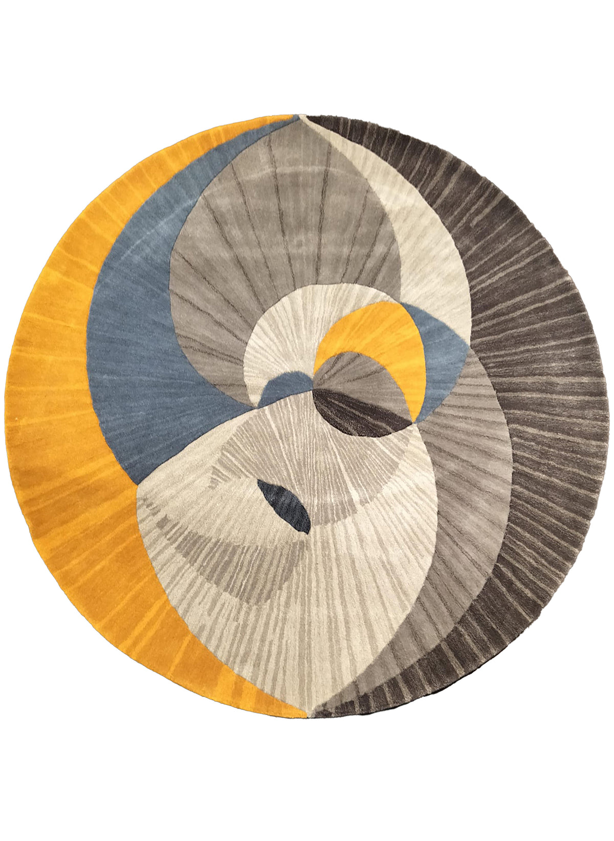 The Round Collection 26